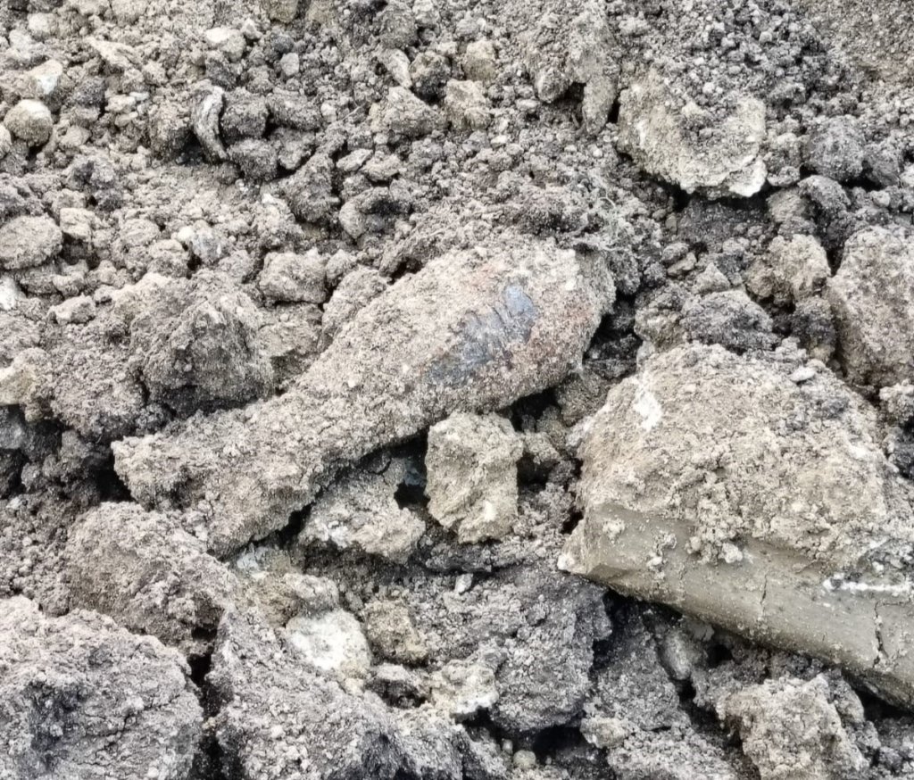 Bombă veche de peste 80 de ani, găsită în Cluj în timpul unor lucrări. Pirotehnicienii au intervenit