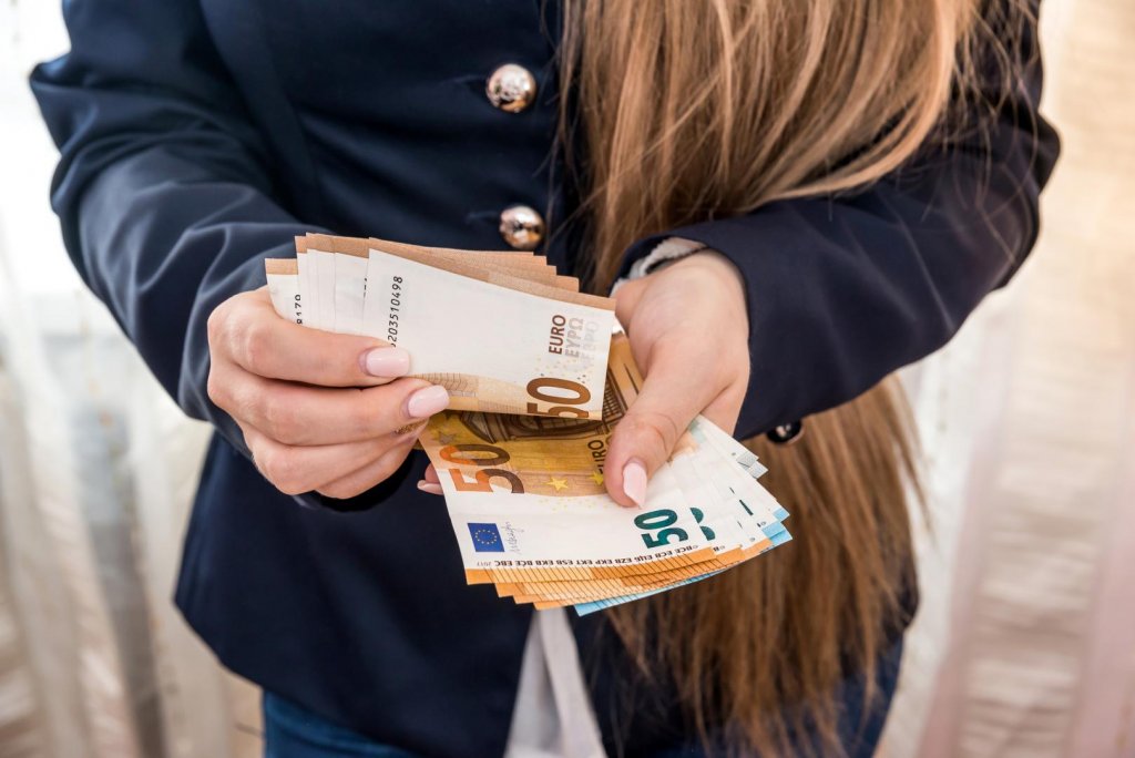 Job-ul cu salariu de până la 1.300 euro/lună. „Sunt la mare căutare astfel de specialişti în Cluj și remote”