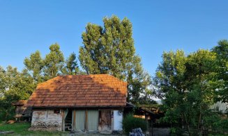 Cătunu' lui Victor, locaţie de vacanţă cu căsuţe vechi de peste 100 de ani