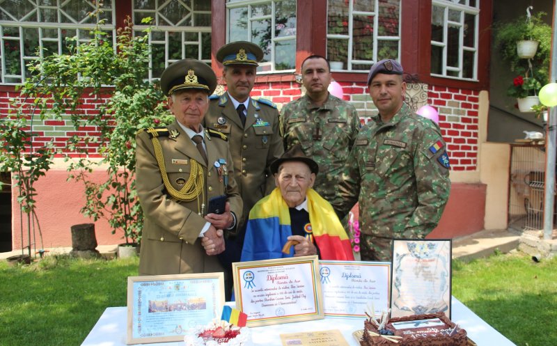 Veteran din Cluj, felicitat la împlinirea vârstei de 100 de ani. A luptat în Munții Tatra, în timpul celui de-al Doilea Război Mondial