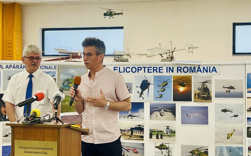 Lansare de carte la Aeroportul Cluj. „Elicoptere în România” a „decolat" oficial spre bibliotecile pasionaților de aviație
