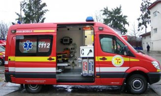 ACCIDENT la Tureni! Trei persoane au fost rănite / Femeie, transportată la spital