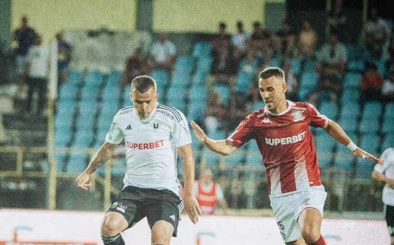 "U" Cluj a uitat să joace fotbal contra Rapidului. "Studenții", învinși la scor de neprezentare