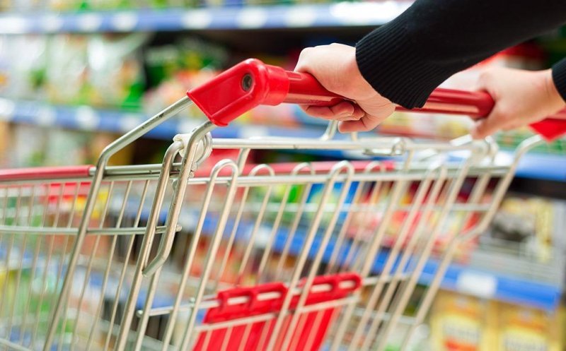 Consiliul Concurenței verifică modul în care este aplicată reducerea prețurilor pentru alimentele de bază