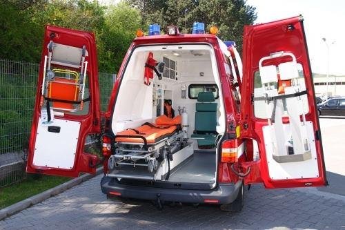 Peste 200 de cazuri medicale în prima zi de UNTOLD. Trei persoane, transportate la spital