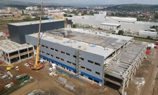 IMAGINI de pe șantierul celei mai noi fabrici de medicamente din județul Cluj! Costă 50 mil. euro și va genera 400 de locuri de muncă