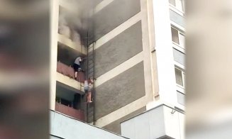 A luat foc un hotel din Băile Felix! Turiştii, evacuaţi pe scara exterioară de incendii / Incendiul a fost stins