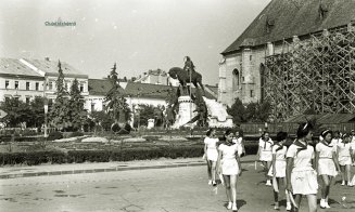 „Defilare cu ocazia zilei de 23 August (Cluj-Napoca)”