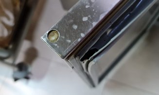 Amenzi de zeci de mii de lei la Hotel Paradis: Produse expirate, camere cu igrasie, praf în exces, rugină și mucegai