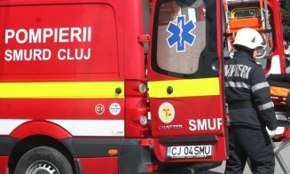 Mașină ieșită în decor în urma unui accident, într-o localitate din Cluj