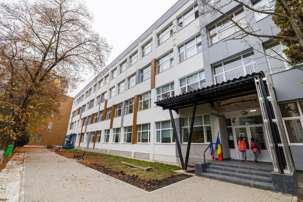 Trei școli noi la Cluj-Napoca, la  începutul anului de învățământ / Mesaj pentru urbaniști: ''să aibă în vârful peniței componenta verde''