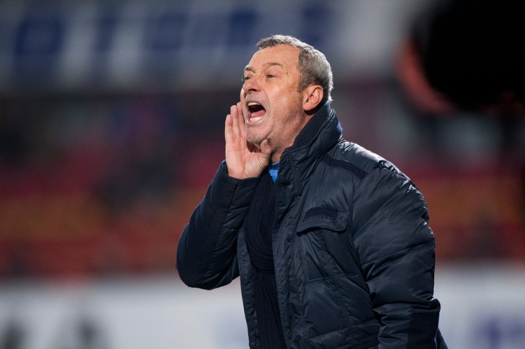 Mircea Rednic a suferit un infarct! CFR Cluj are un mesaj pentru antrenorul care a rezistat 3 luni în Gruia