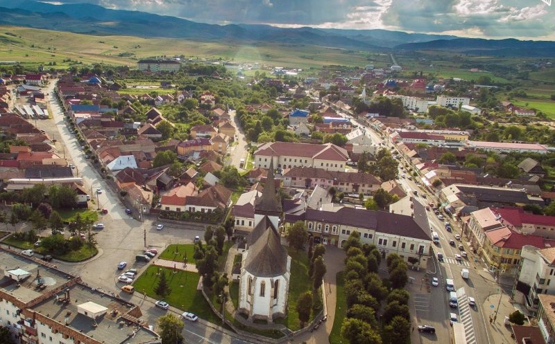 Bani din „pușculița” județului pentru două UAT-uri din Cluj! Cine îi primește și pentru ce