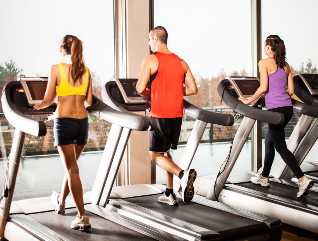 Măsurile fiscale propuse pentru sălile de sport „ar destabiliza industria de sănătate și fitness”. Cât poate crește TVA-ul