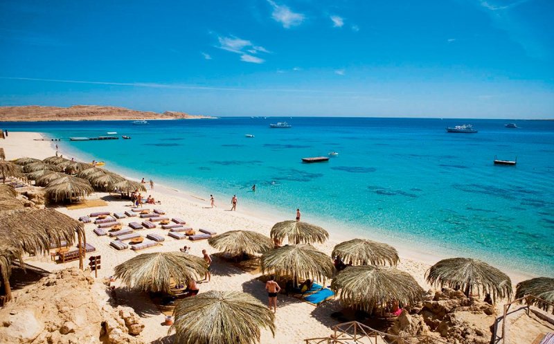 Clujul, în topul județelor cu cei mai mulți turiști pe litoral vara aceasta. Cât a costat o vacanță la mare