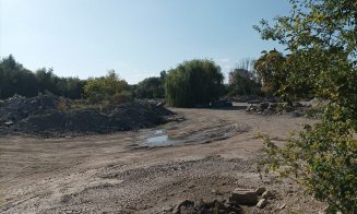 "E dezastru la Becaș, afluent al Someșului, punți din gunoaie. Mergem la curățenie !"