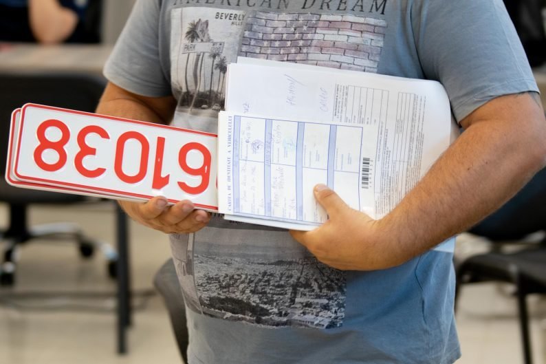Înmatriculările de mașini noi au crecut cu 20% în primele opt luni din 2023. Ce mașini sunt în top