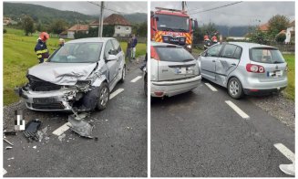 ACCIDENT în localitatea Negreni! Două mașini, făcute PRAF / Paramedicii au evaluat două persoane