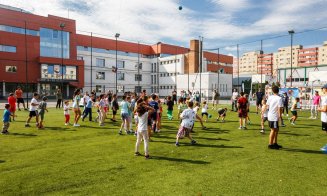 Weekendul acesta, sportul a revenit în curtea școlii. Programul pentru viitor