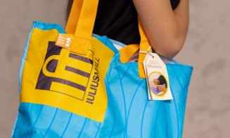 Iulius Mall transformă bannerele publicitare în produse creative: bean bags și sacoșe reutilizabile pentru clujeni