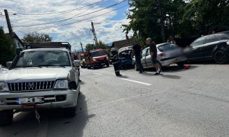 ACCIDENT pe o stradă din Cluj-Napoca! CINCI mașini avariate / Trei persoane, la spital