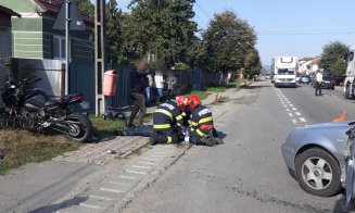ACCIDENT în Gilău între un autoturism și o motocicletă. Bărbat, transportat de urgență la spital
