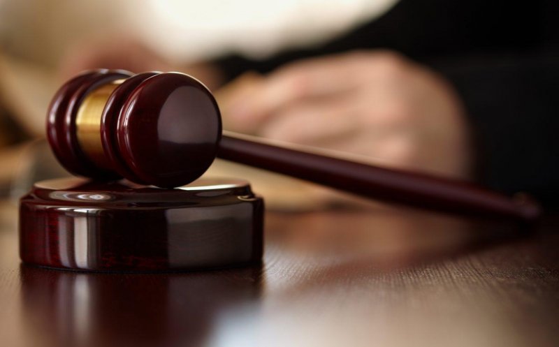 USR şi Forţa Dreptei au atacat la CCR legea privind măsurile fiscale