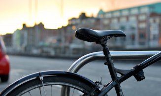 Bicicletă de mii de lei, furată din scara unui bloc din Gherla