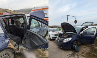 ACCIDENT rutier în Cluj! Tânăr de 20 de ani, scos de pompieri din mașină și transportat la spital
