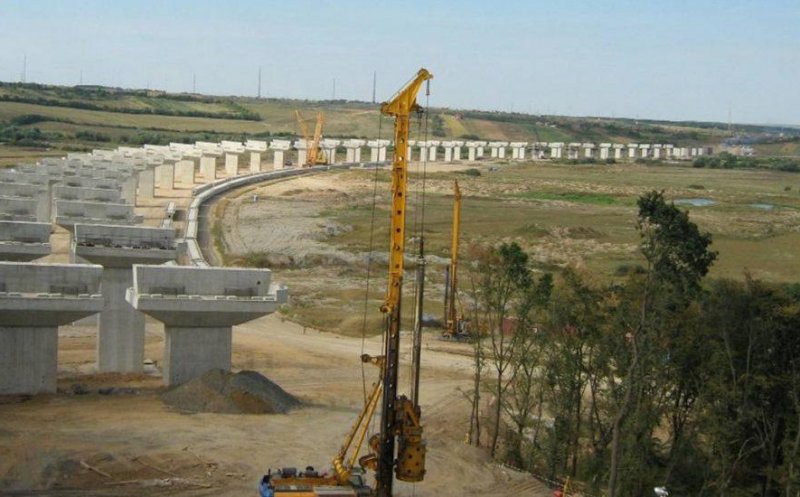 Autostrada Transilvania: CNAIR a scos la licitație contracte de 90 de milioane lei pentru supervizarea lucrărilor pe loturile blocate în contestațiI