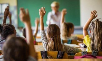 Set de reguli în cazurile de violenţă din mediul şcolar