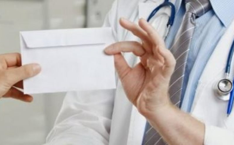 Șpaga în spitale. Rafila propune cursuri de educație pentru personalul medical: "Acesta este un prim lucru pe care putem să îl facem"