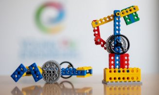 Cei mici sunt așteptați la Iulius Mall Cluj să creeze spinnere și carusele din piese LEGO, folosind conceptul STEM