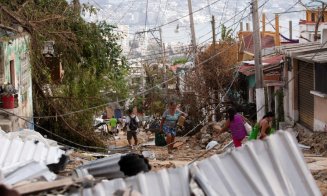 Jafuri în Acapulco după ce uraganul Otis a devastat staţiunea. Oamenii fură mâncare, apă, dar şi electronice sau haine scumpe