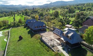 Cât costă să cumperi o casă tradițională în cel mai cunoscut sat din România