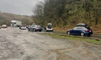 Accident cu 3 mașini în Bologa