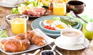 Unu din trei români nu mănâncă micul dejun. Alimentele preferate de cei care iau masa dimineața