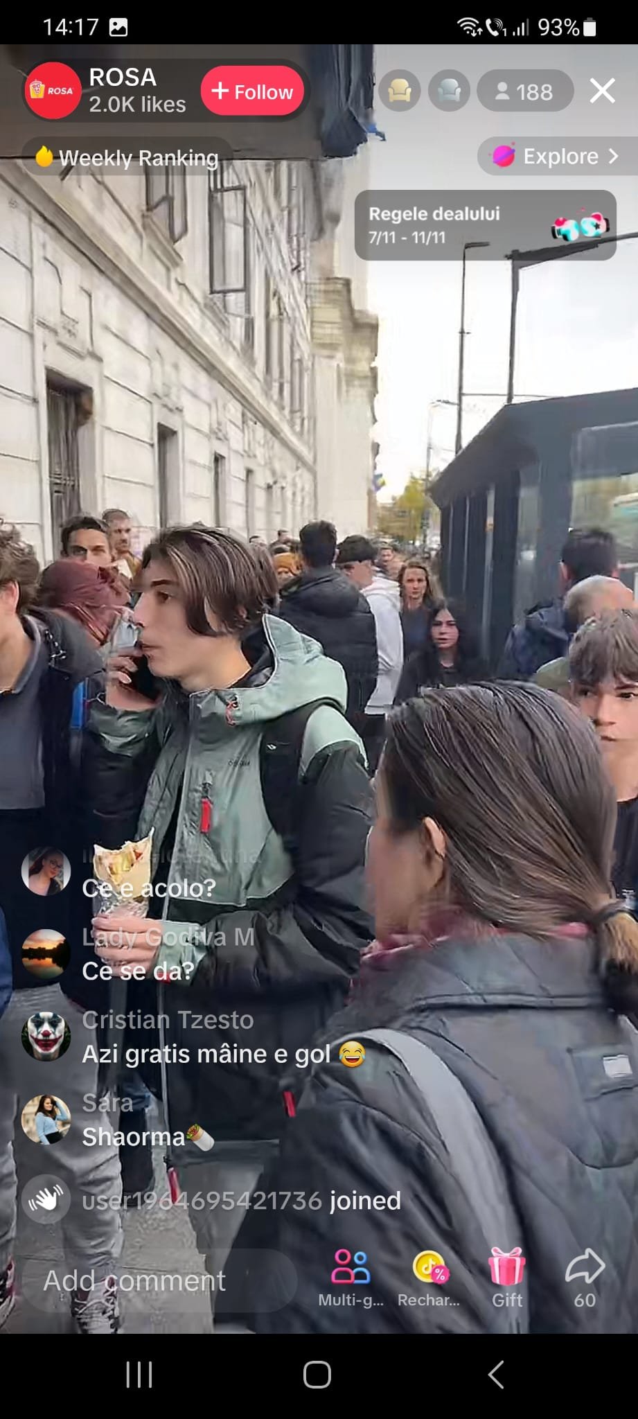 ISTERIE! Coadă INCREDIBILĂ pentru Șaorma GRATIS la Cluj! MII de oameni așteaptă la rând / A venit poliția