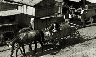 Gheretele din Piața Mihai Viteazu demolate în 1938