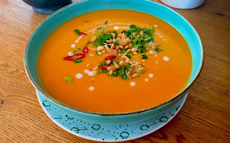 Supa crema de dovleac cu lemongrass si lapte de cocos