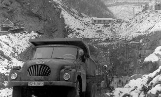 Constructia barajului de la Tarnita, anii 1970-1974