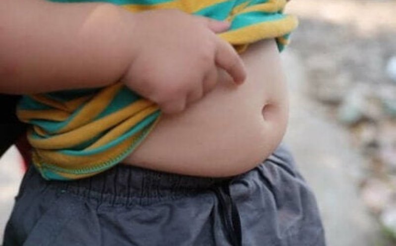 1 din 3 copii din România este supraponderal sau obez. Medic: "Este mai mult o problemă emoțională decât alimentară"