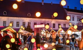 S-au deschis târgurile de Crăciun din Sibiu și Craiova! Cât costă un pahar de vin fiert / Clujul mai așteaptă