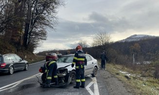 Accident grav pe DN1 Cluj-Oradea! A intervenit descarcerarea și ambulanța