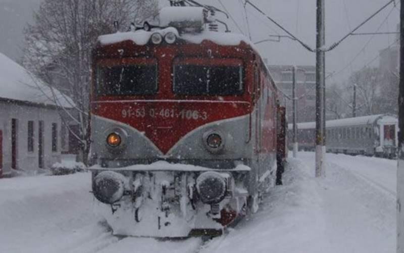 Probleme și pe calea ferată din cauza vremii! LISTA trenurilor care au fost anulate