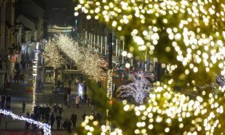 Luminițele de Crăciun pornesc de 1 Decembrie. Cât plătește Primăria Cluj-Napoca pentru decorațiuni