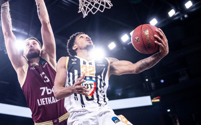 Succes zdrobitor pentru U-BT în fața echipei Rapid (98-81)