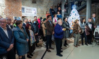 S-a deschis Salonul de Iarnă al Medicilor, expoziție cu lucrări de artă realizate de cadrele medicale din Cluj