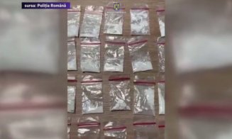 Jandarm prins cu droguri în mașină, în Cluj-Napoca. Spune că nu sunt ale lui