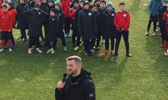 Primarul Pivariu a coborât în iarbă: „Sportul are puterea de a schimba lumea”